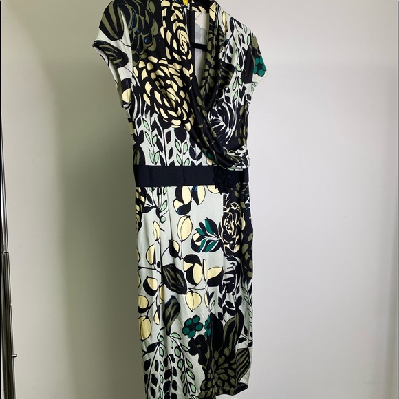 Perfect Luncheon Dress - Picture 1 of 3